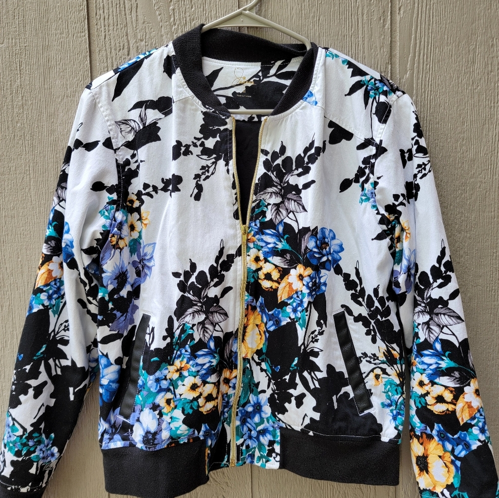 Jaanuu Floral Print Bomber Jacket Size Medium